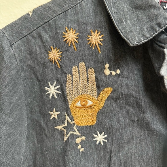 NWT Johnny Was Astraea Denim Shirt Eye Moon - Picture 2 of 8